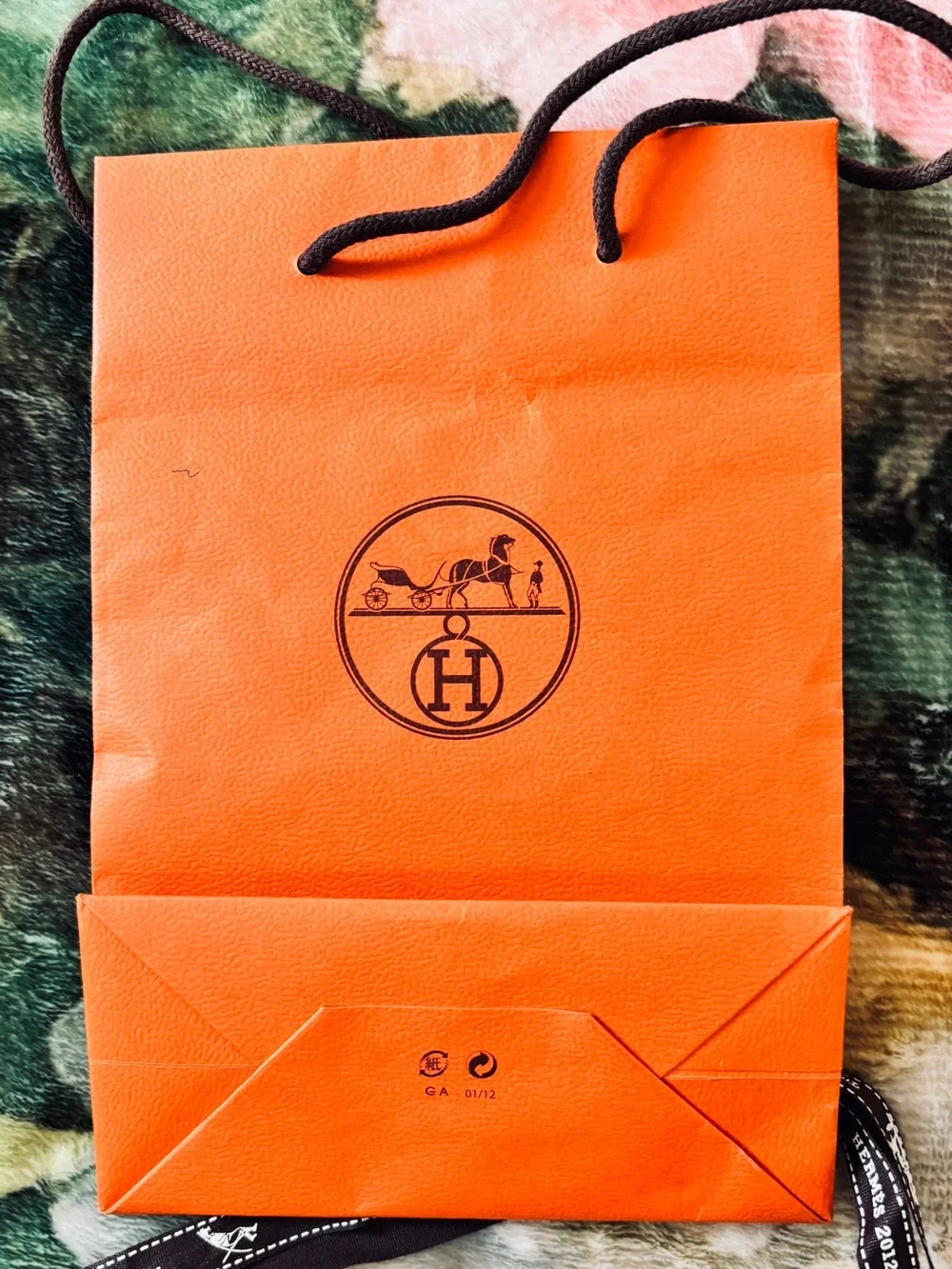 3 Hermes Orange Shopping bags size 8x3x6
